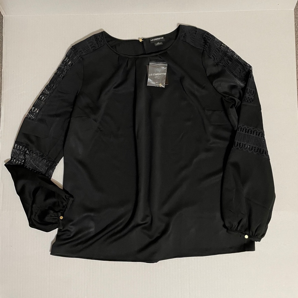 Liz Claiborne black long sleeve blouse